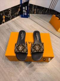 Picture of Louis Vuitton Slippers _SKULVsz35-40F0304473